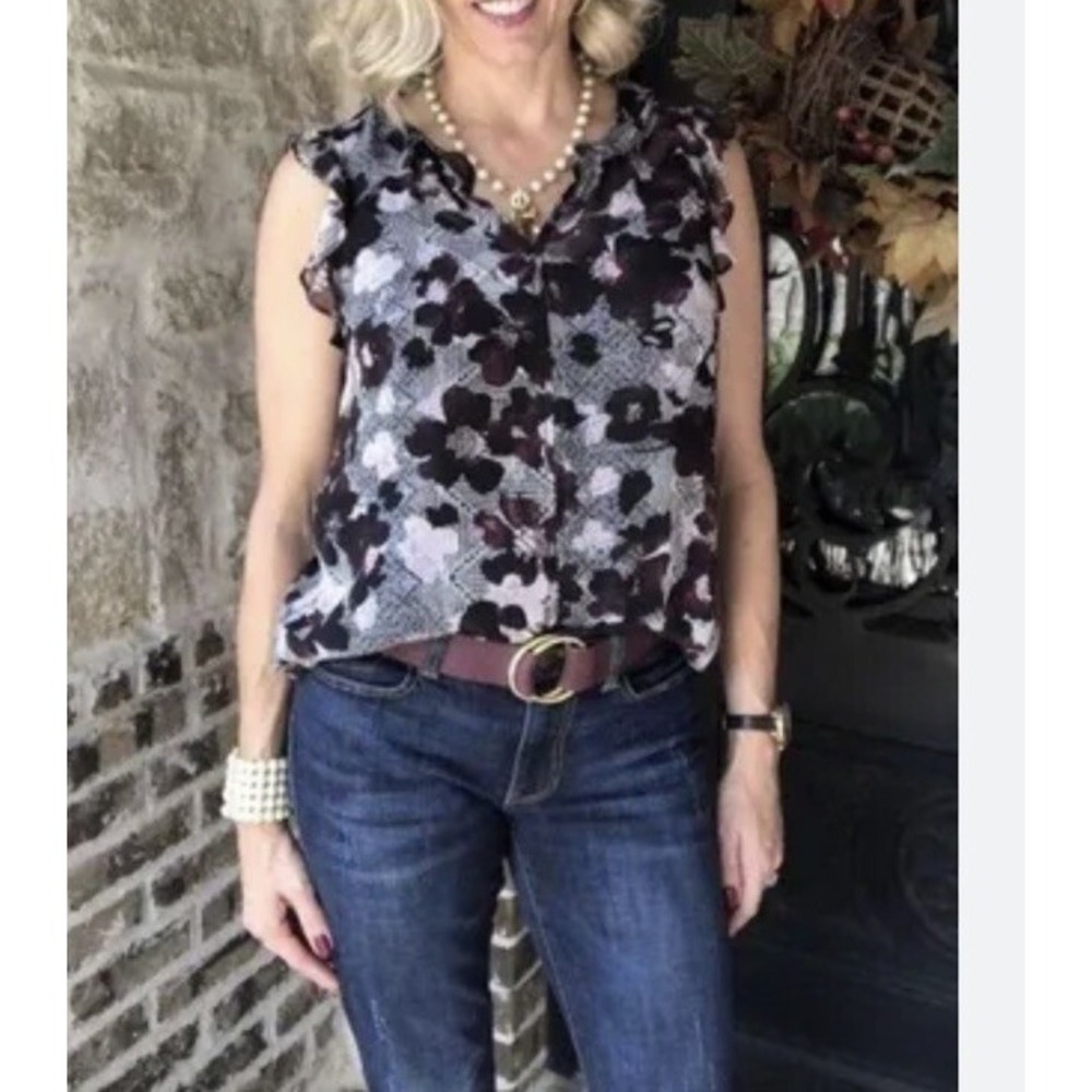 CAbi #3618 Weaver Floral Ruffle Sleeveless Blouse Top w/ Cami S Short Sleeve